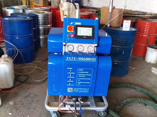 澆注聚氨酯設(shè)備 河北聚氨酯噴涂機(圖1) 液壓H5600D澆注聚氨酯設(shè)備